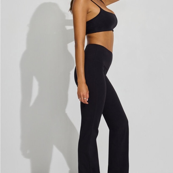 32. Garage • NWT $55 SoftActive Flare Leggings - Picture 2 of 3